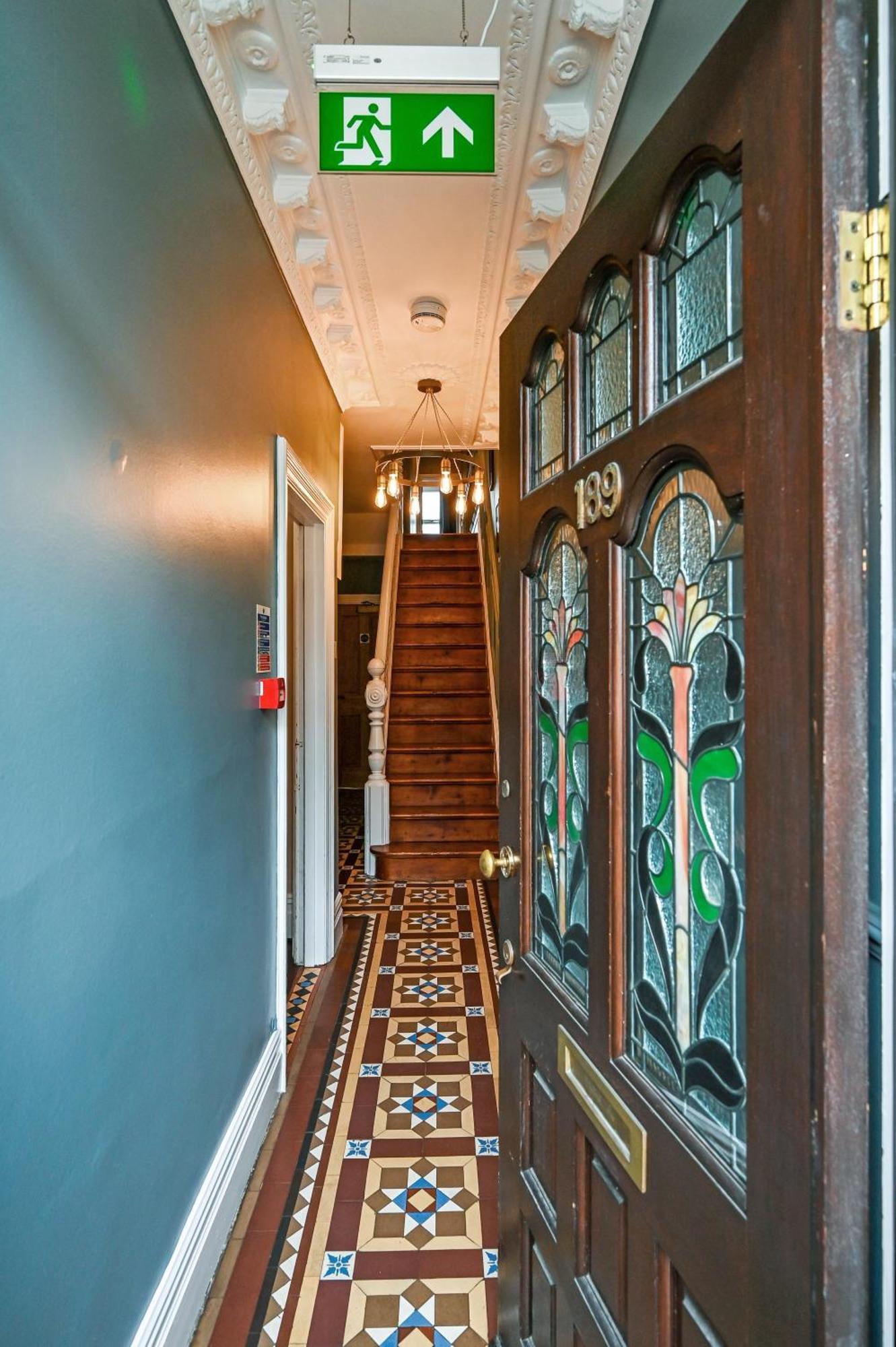 Beautiful Townhouse, Great Location - Pet Friendly Vila Cardiff Exterior foto