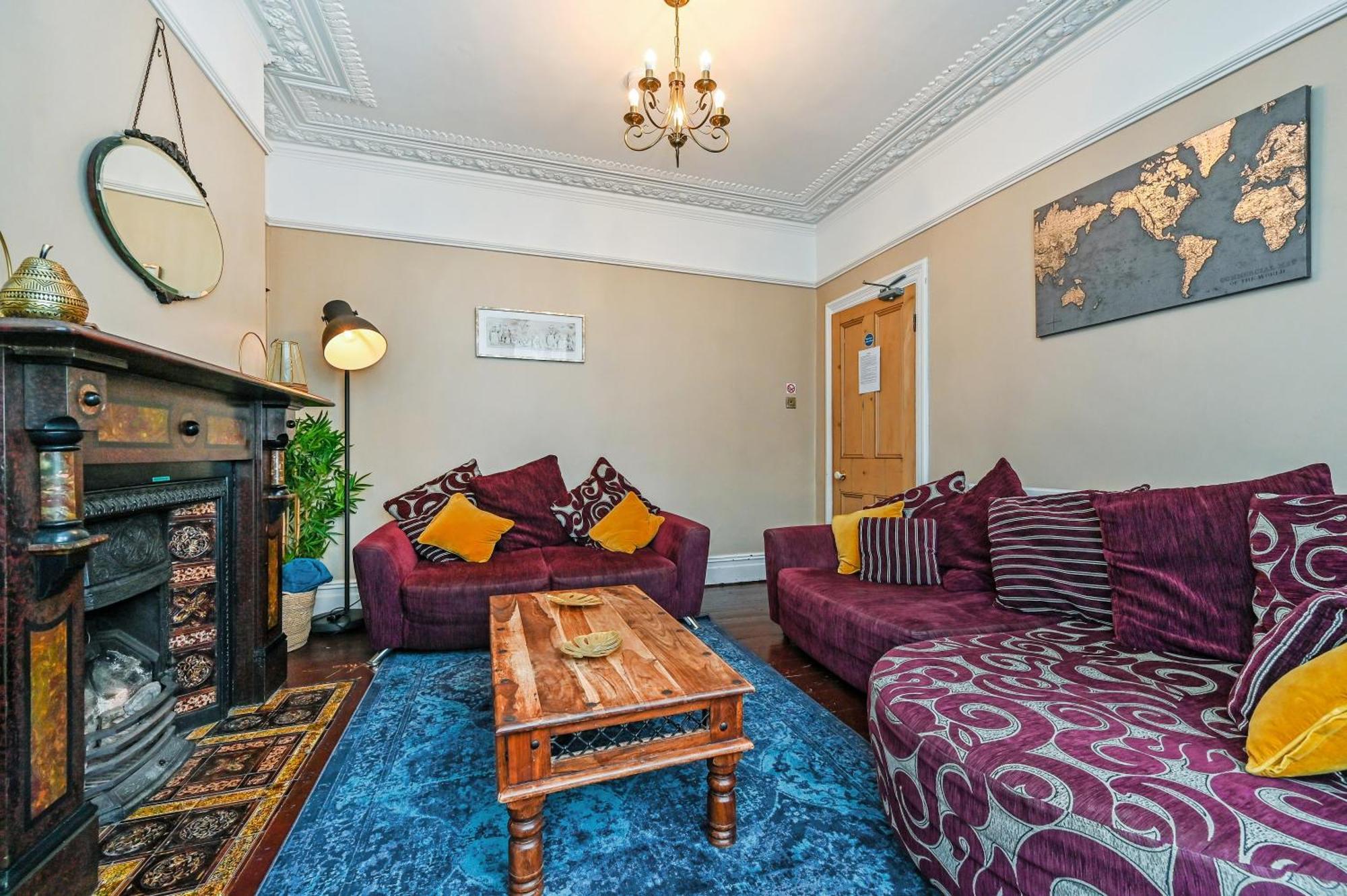 Beautiful Townhouse, Great Location - Pet Friendly Vila Cardiff Exterior foto
