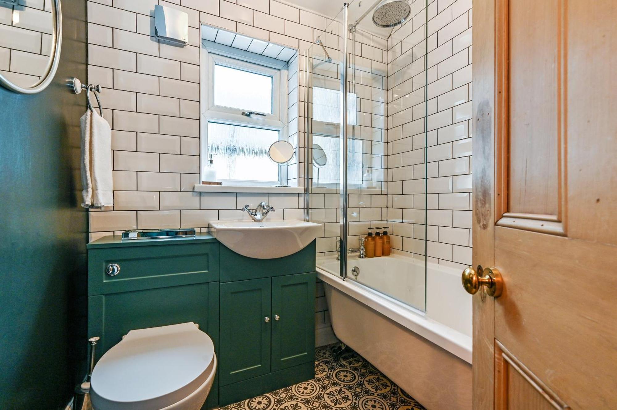 Beautiful Townhouse, Great Location - Pet Friendly Vila Cardiff Exterior foto