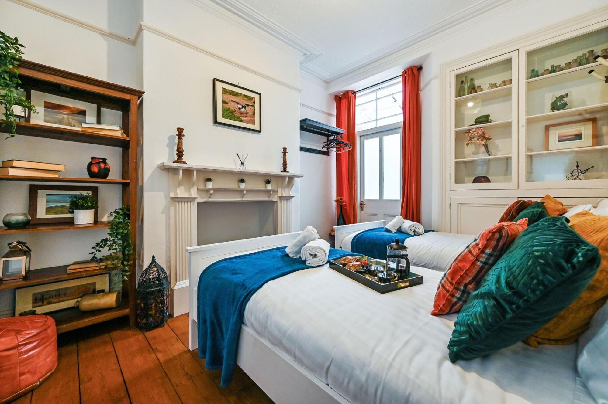 Beautiful Townhouse, Great Location - Pet Friendly Vila Cardiff Exterior foto